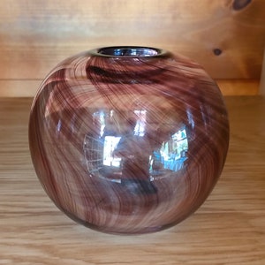 Pretty Merlin Glass, Liskeard, Pink Glass Posy Vase