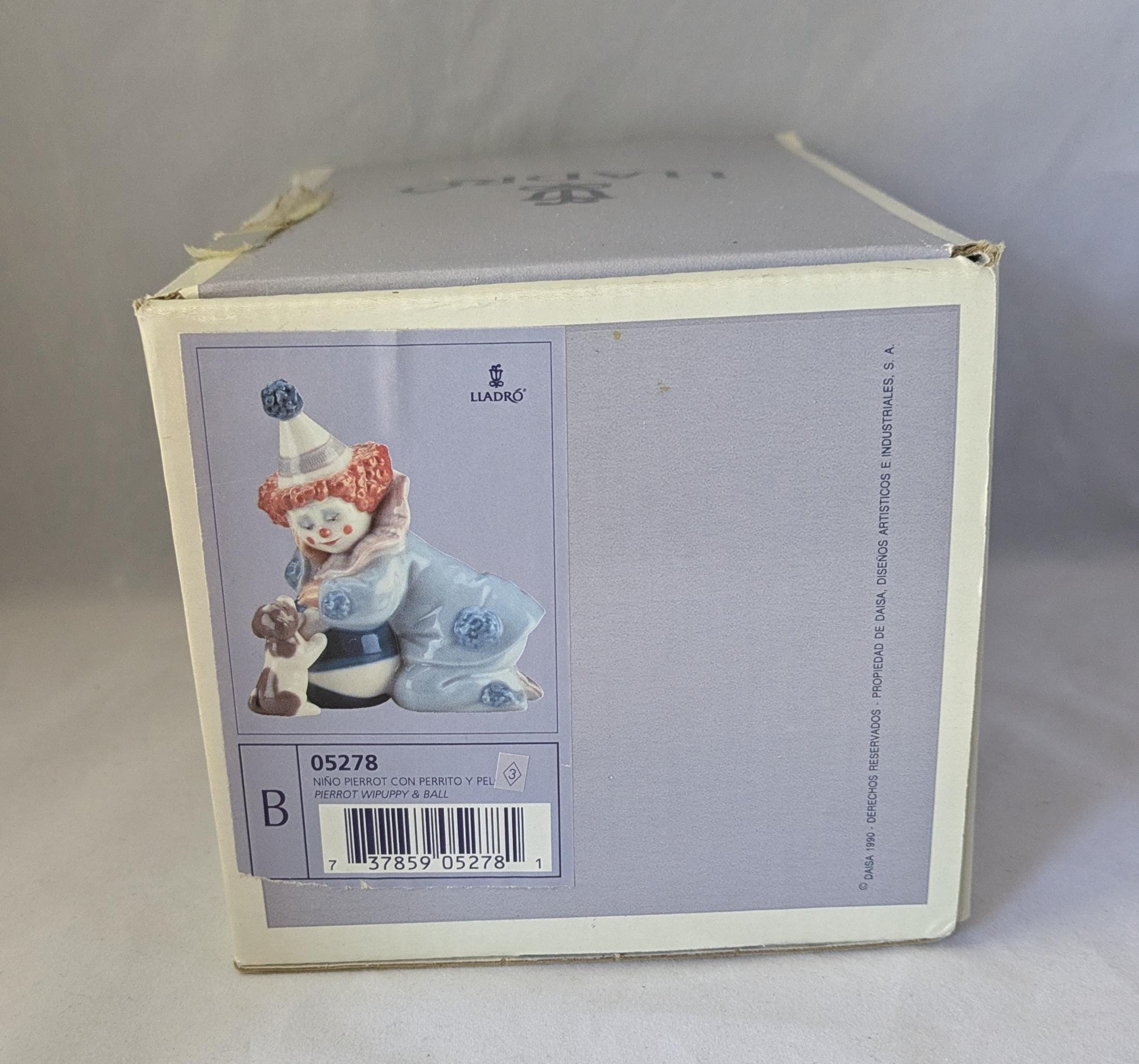 子犬とボールをあしらったコレクターズヴィンテージ リヤドロ ピエロ