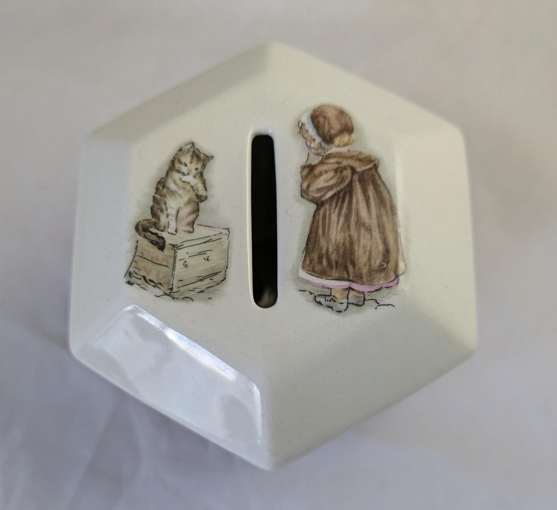 Mrs Tiggywinkle - Etsy