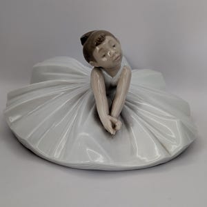 Collectable Vintage Nao By Lladro Porcelain Ballerina Figure - &quot;Dance Class&quot;  - No. 1283
