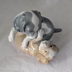 Collectable Nao By Lladro Porcelain Puppies Ornament - &quot;Twerk and Mikie&quot;  - No. 386