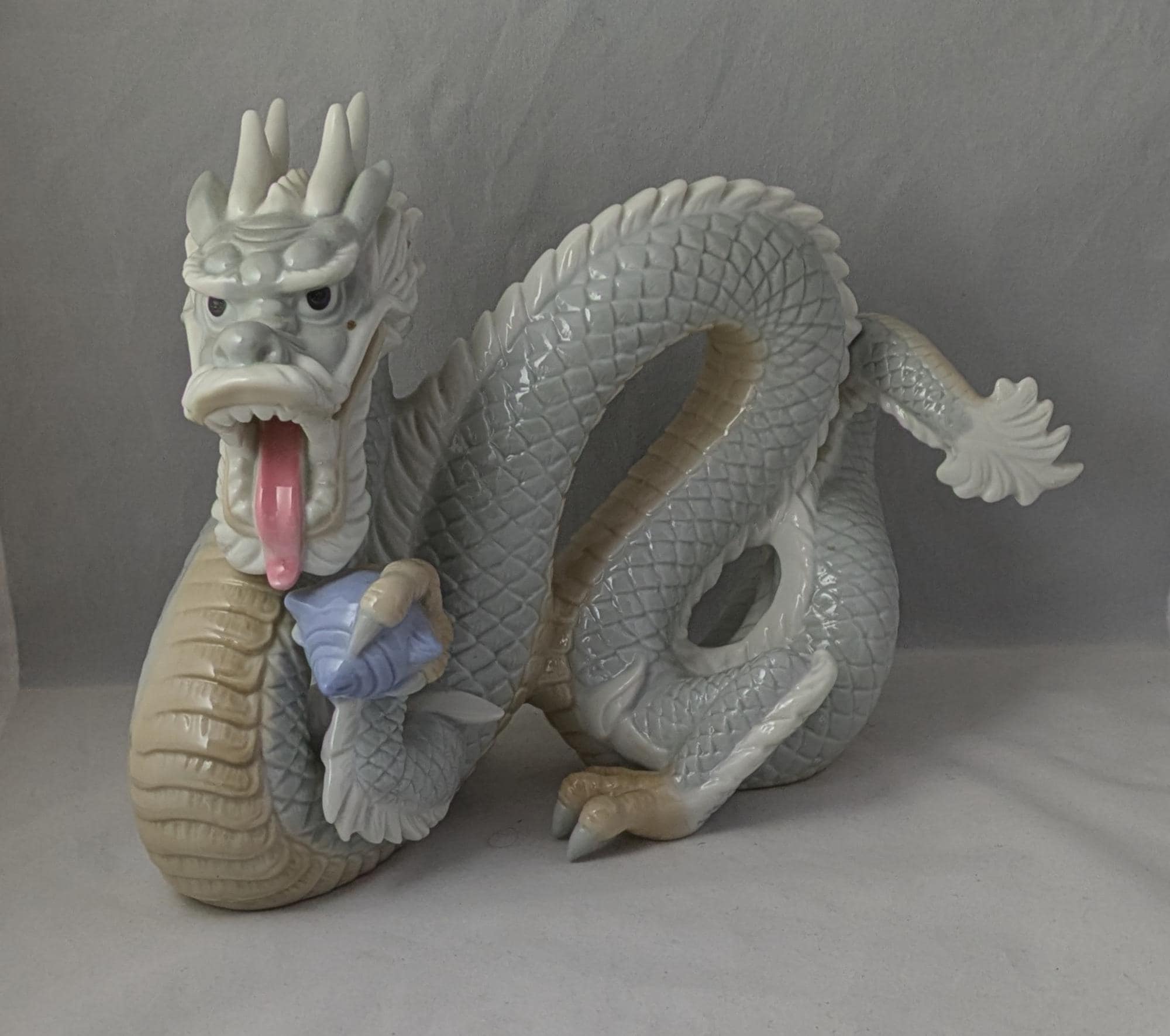 Vintage Collectable Yoshimi K Porcelain Three Toed Dragon Figurine