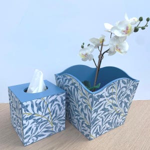 Hand Painted William Morris Willow Plant Pot, Blue Decoupage Cache Planter (18.2cm)