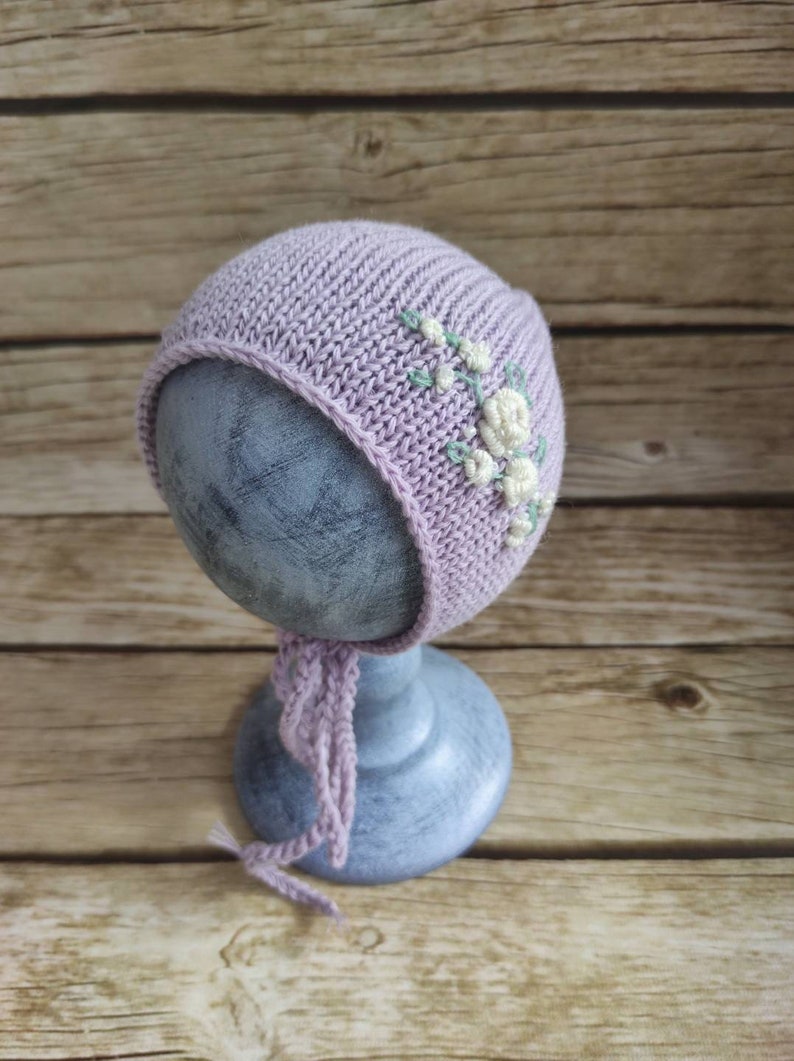 Ready to ship bonnet for newborn girl with embroidery merino yarn Bonnet for girl Girly newborn bonnet pastel color