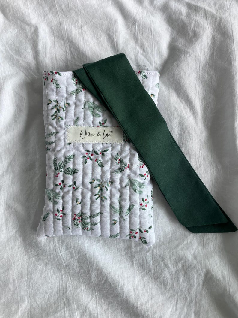 Kindle sleeve, e-reader cover, padded Kindle case, ribbon tie Kindle sleeve, handmade Kindle cover, elegant Kindle sleeve, fabric e-reader case, custom Kindle sleeve, gift for book lovers, travel Kindle pouch, gingham