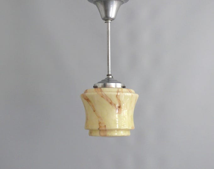 Elegant Art Deco pendant lamp with marbled glass lampshade and nickel-plated lamp suspension - 1930-1940