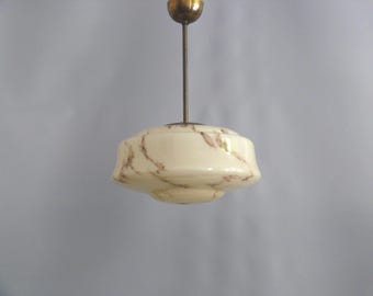 Art Deco rod pendant light, beige marbled, brass suspension - 1930s