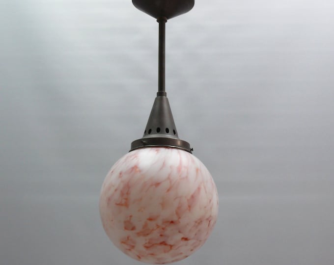 Art Deco globe lamp with marbled glass shade and rod suspension - circa 1930