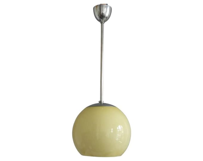 Elegant Art Deco ball lamp with opal glass lampshade and chrome-plated lamp suspension - Bauhaus - 1930 - 1940