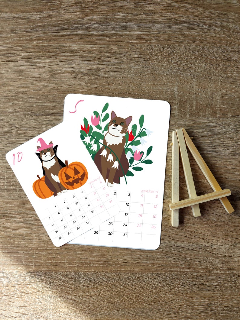 Personalized calendar with illustration of YOUR pet Custom a calendar with illustration of YOUR pet animal image 5