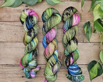 Neitherworld Hand Dyed Yarn: Speckled Superwash Merino