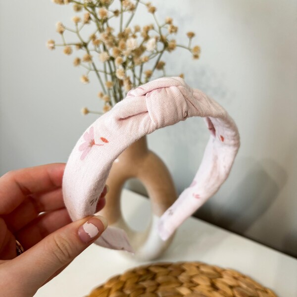 Chic Florals Headband main image 1