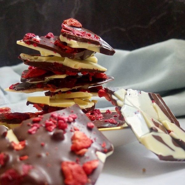 Valentine Forest Fruit Chocolate Bark | Homemade with love | Vegan Dark chocolate