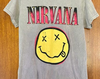 NIRVANA smile T-shirt 当時物vintage Nirvana Smile Logo Tour Vintage T Shirt Grunge Rock Band Men