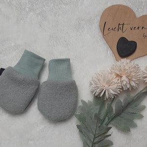 Kuschelige Wollwalk Baby Handschuhe/ Fäustlinge/100% Wolle/ verschiedene Größen/ viele verschiedene Farben/ mit Kordel Bild 8