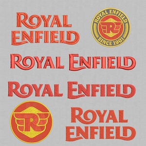 Könnte beinhalten: Gestickte Aufnäher und Logos in Rot und Gold mit den Worten "ROYAL ENFIELD" in verschiedenen Schriftarten und einem runden Emblem mit dem Text "ROYAL ENFIELD SINCE 1901". Der Hintergrund ist hellgrau.