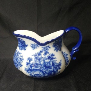 Vintage Blue Floral Teapot Wall Pocket, Basic Porcelana by Home Essentials and Beyond