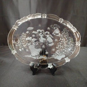 Fix-Vintage - Mikasa - Angels & Christmas Trees Holiday Lights - Frosted and Clear Oval Glass Dish