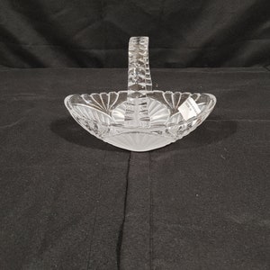 Fix-Vintage Fifth Avenue Crystal Bridal Basket (no sticker)