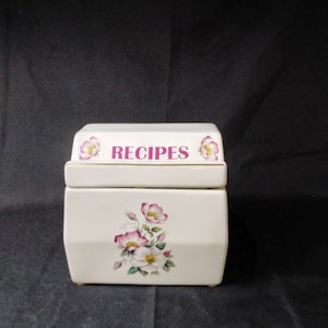 Recipe Box in Briar Rose (HWE1) by HOUSE OF WEBSTER