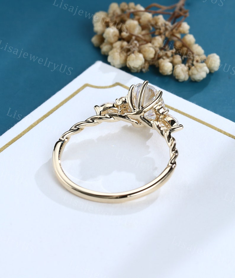 Oval Moissanite Engagement Ring Vintage 14K Yellow Gold Engagement Ring ...