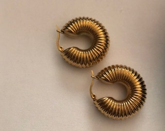 18K Gold Plated Grooved Hoop Earrings, Textured Chunky Medium Hoops