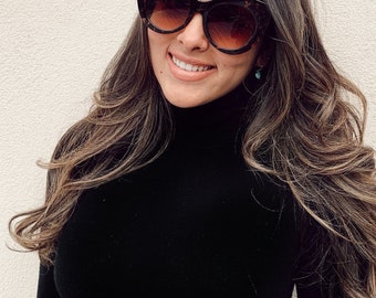 Jackie’s sister The Lee ..Large Cat Eye sunglasses ... fabulous and glam, on trend ...she’s back in STOCK ….