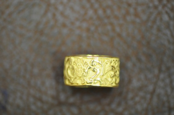 Yellow Gold Ring - image 2