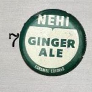 Naszyjnik z kapsli od butelek inspirowany „Wyznaniami nastoletniej królowej dramatu” 7. Ginger Ale NEHI