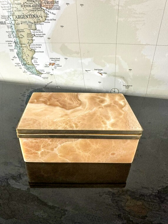 Vintage Keepsake Box Gem