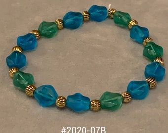 Blue and Green Elastic Bracelet