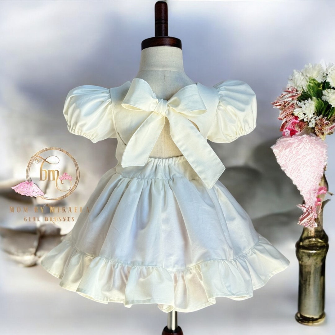 Cute Off-the-shoulder Pleated Girl's Dress Ivory