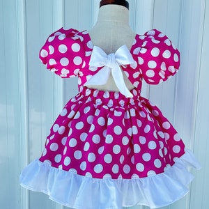 Child Pink Polka Don't Minnie Mouse Dress, Pink & White Polka Dot Minnie Inspired Smocked Disney Outfits, dress Minnie mouse inspired