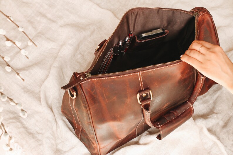 Leather Weekender Overnight Bag, Durable Gym and Travel Bag image 3