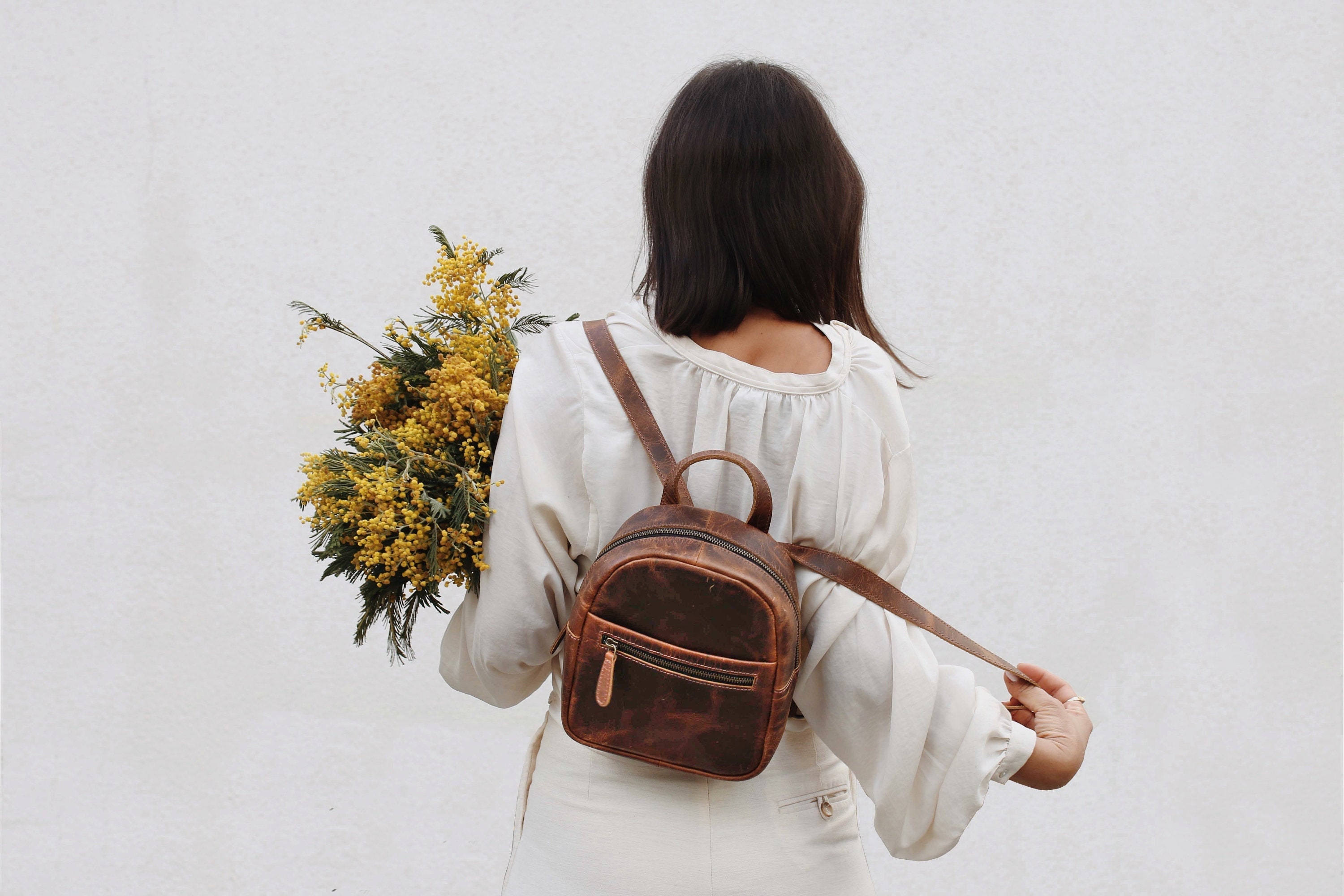 Mini mochila de cuero, bolso minimalista para uso diario, mochila pequeña para niñas, adolescentes y mujeres, regalo de San Valentín.