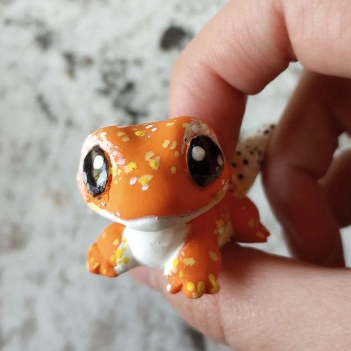 Leopard gecko handmade polymer clay figurine lizard design reptile pet portrait animal sculpture ooak handmade