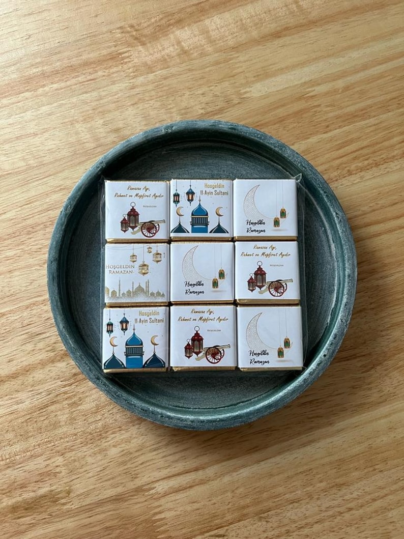 18x Eid Mubarak Schokolade Gold 4x4cm Madlen Eid al Adha Vollmilch kurban bayrami cikolatasi Ohne Alkohol Bayram Cikolatasi Sekeri Bild 3