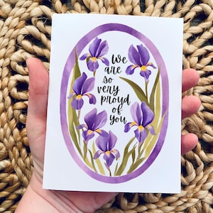 Estamos muy orgullosos de ti: dulce tarjeta de graduación de los padres para su hijo que se gradúa.