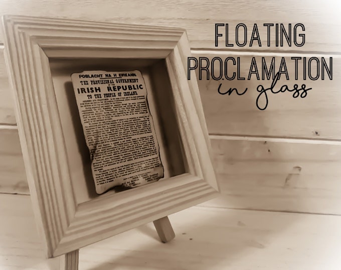 Floating proclamation in Glass