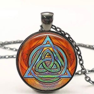 Unisex Amulet glass black chain pendant