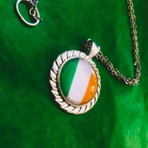 Ireland tri colour pendant
