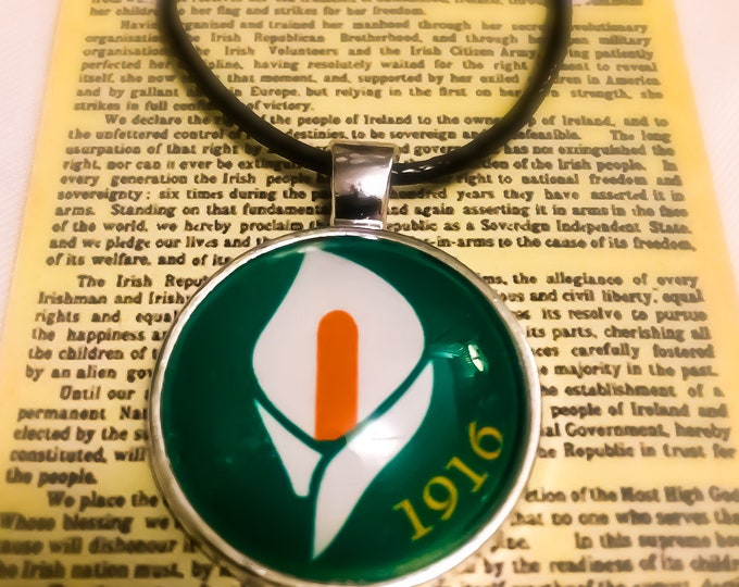 Easter lily  Pendant 1916 Irish rebellion Michael Collins Easter rising dublin GPO. crogall Lily na Cásca