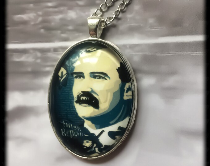 Mr Connolly pendant