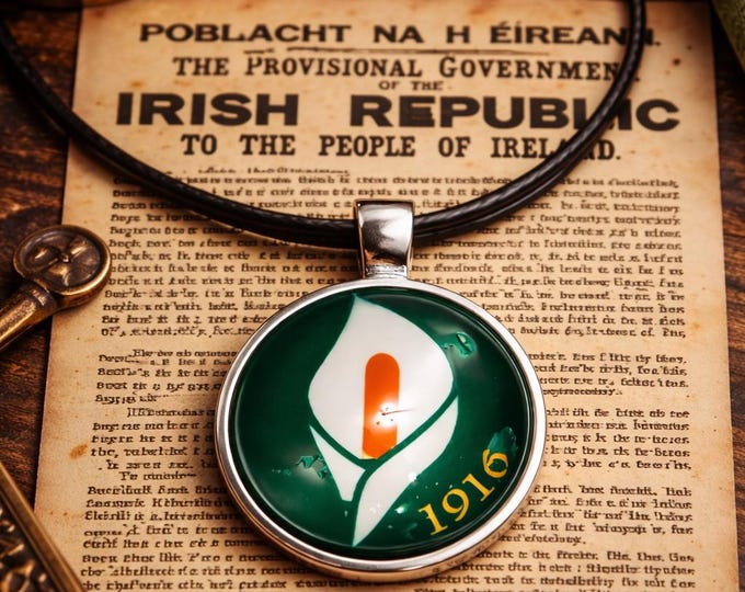 Irish Pride. Worldwide. 1916 Irish Rebellion Commemoration pendant