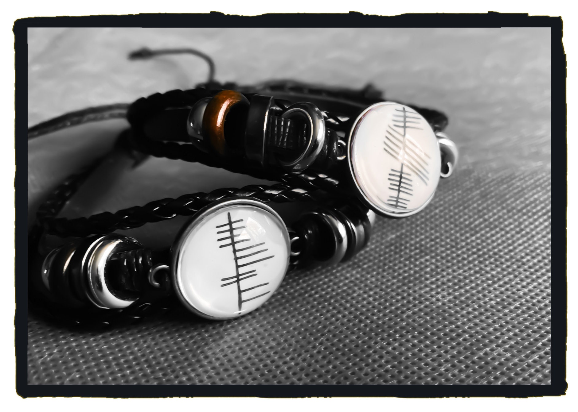 Personalised Ancient Irish language real leather wrist strap bandaí Personalised Ancient Irish language real leather wrist strap bandaí