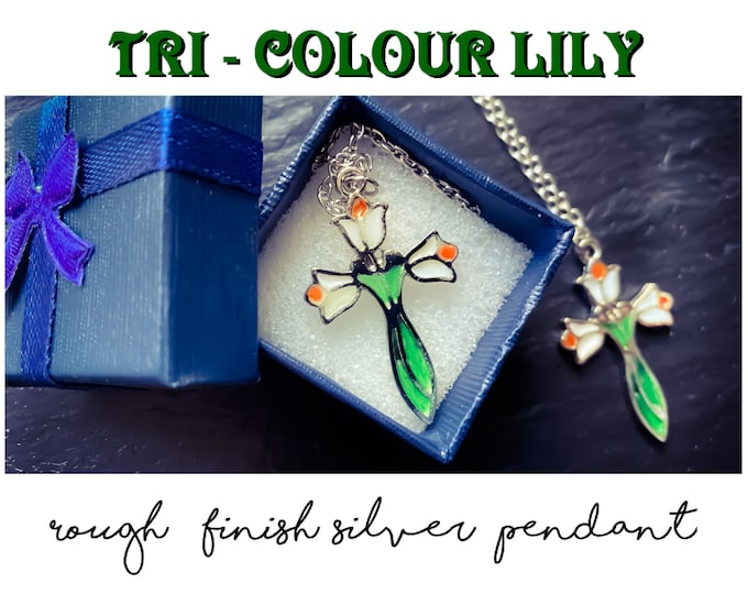 Tri-Colour lily pendant (rough handmade finish)