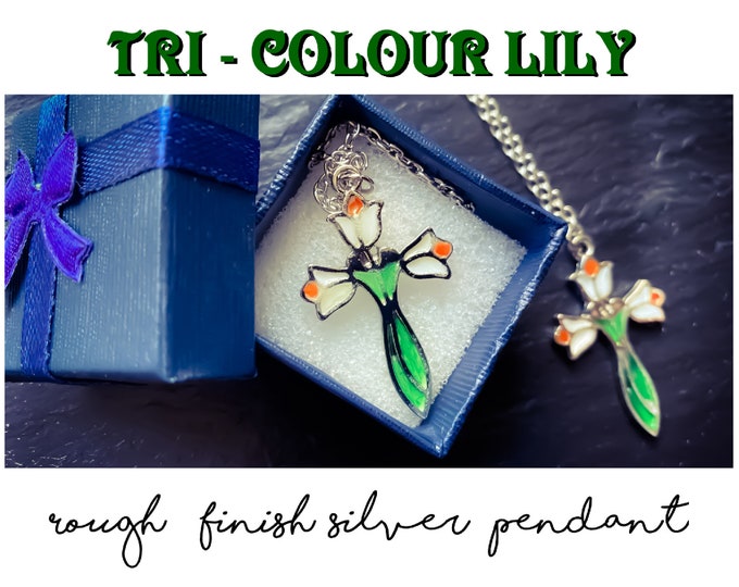 Tri-Colour lily pendant (rough handmade finish)