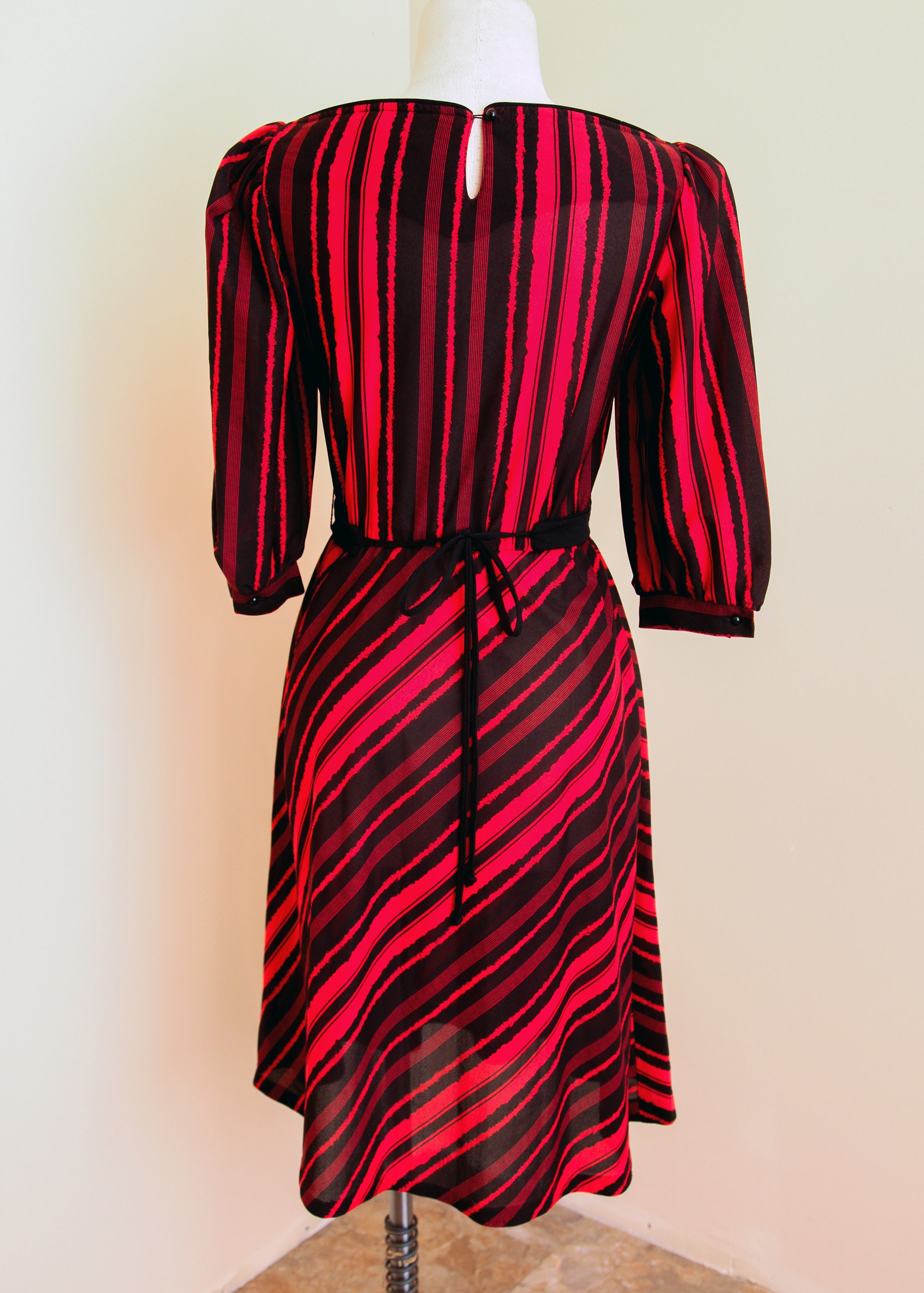 Red Black Striped Dress Jerri Gee 1970s Midi W/waist Tie Belt Boat ...