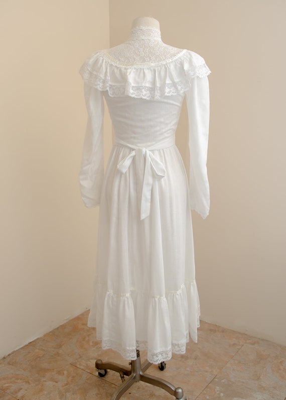 White Victorian Gunne Sax Dress | Vintage 1970s C… - image 6