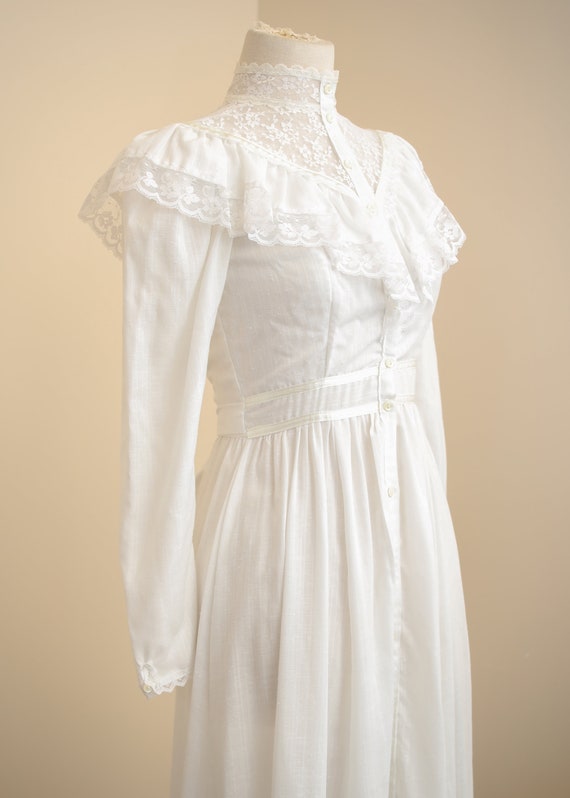 White Victorian Gunne Sax Dress | Vintage 1970s C… - image 4